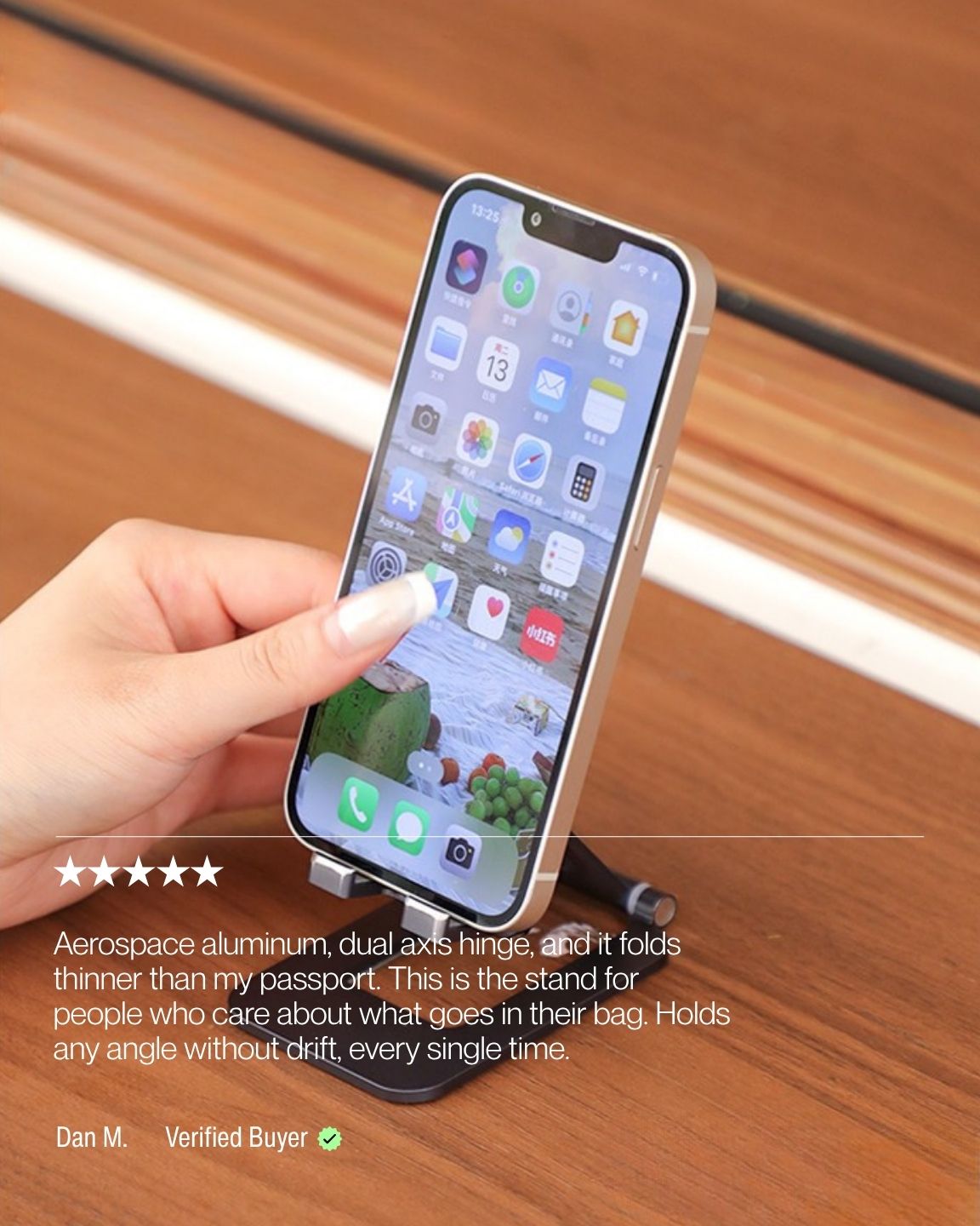Keenii MagSafe mount in travel bag setup with folded stand form